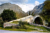 Creta -  ponte di epoca veneziana lungo la strada che porta da Retimo a Moni Preveli